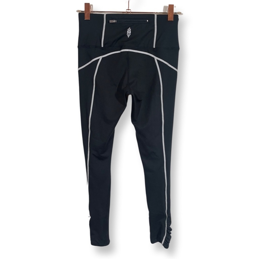 Free People Movement High-Rise 7/8 You're A Peach Leggings Blk-Still Full Price